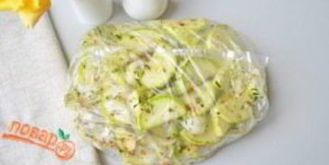 малосольные кабачки хрустящие