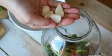 малосольные помидоры по-грузински