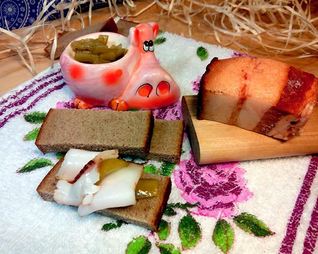 Сало в луковом рассоле