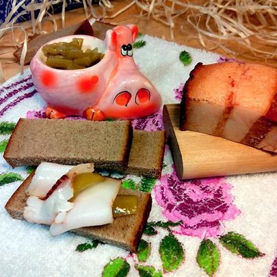 Сало в луковом рассоле