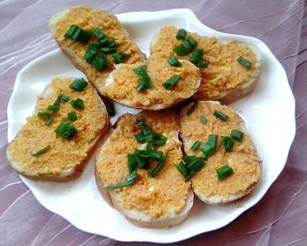 Соленая икра карпа