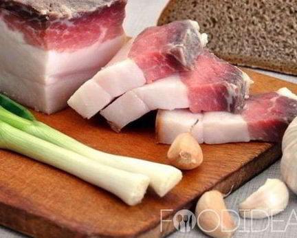 Соленое сало с чесноком и перцем сухим способом