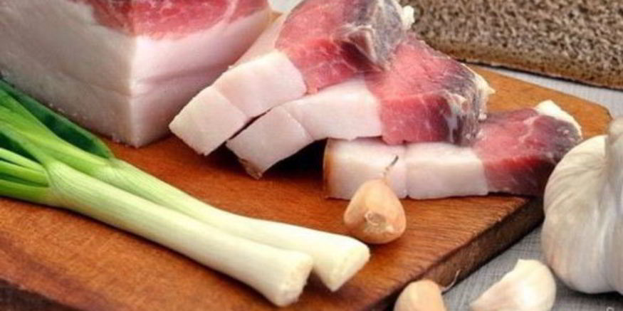 Рецепт соленого сала с чесноком и перцем сухим способом