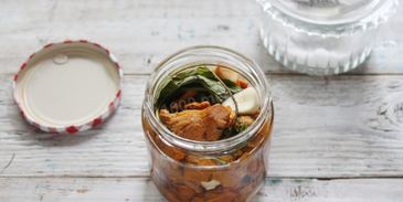 соленые лисички на зиму