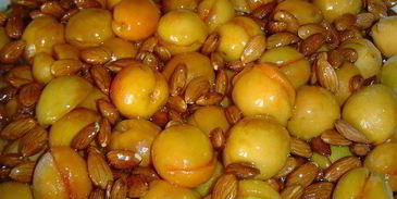 абрикосовое варенье с миндалем