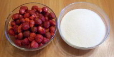 клубничное варенье в мультиварке