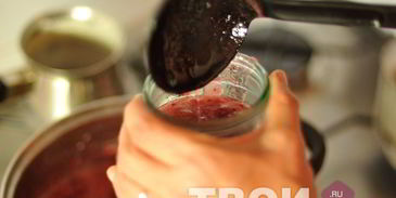 конфитюр из крыжовника, банана и мяты