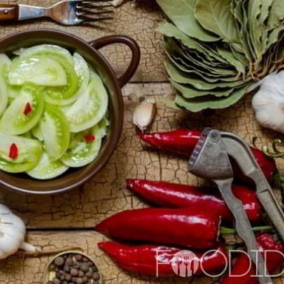 Зеленые помидоры по-корейски