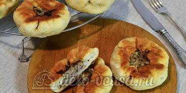 беляши с мясом