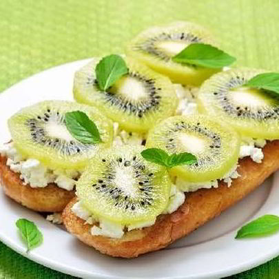 Брускетта с киви