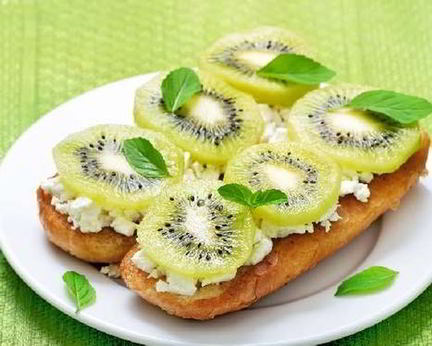 Брускетта с киви