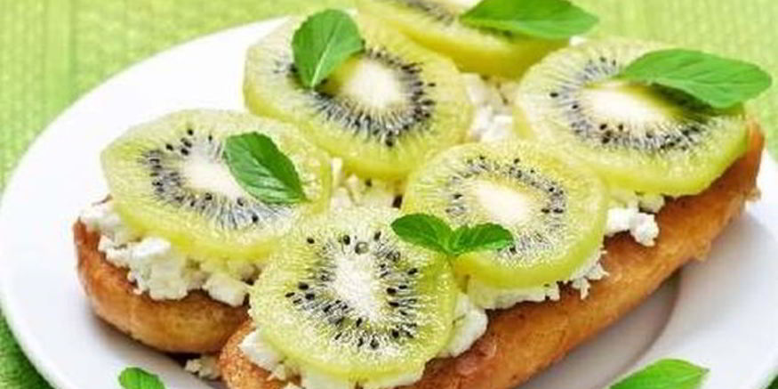 Рецепт брускетты с киви