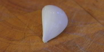 брускетта с красной фасолью и сладким перцем