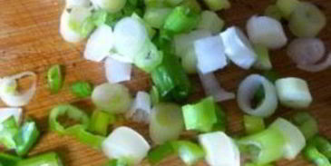 брускетта с маслинами и фетой