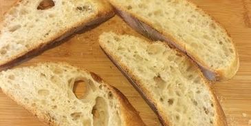 брускетта с сулугуни