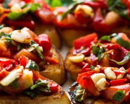 Торжественно-красная брускетта