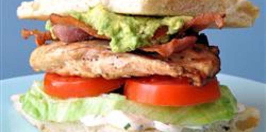 Рецепт австралийского гамбургера с куриной грудкой