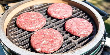 бургер-гриль с сочным баклажаном