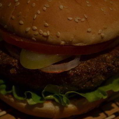 Бургер с гречневой котлетой