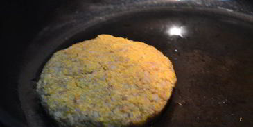 бургер с гречневой котлетой