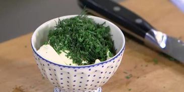 бургеры с семгой и огурцом