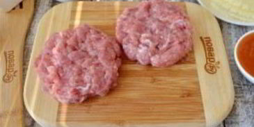 бургеры в стиле пиццы