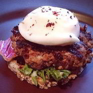 Рецепт Фита бургер с яйцом пашот