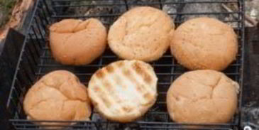 гамбургеры на мангале