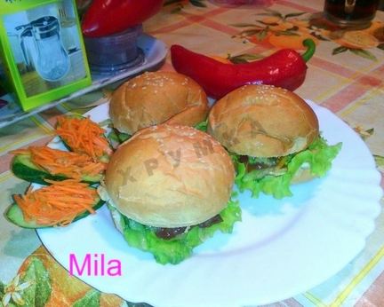 Гамбургеры с корейской морковкой