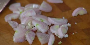 овощные бургеры с чечевицей, грибами и курагой