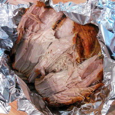 Запеченная свинина для бургеров