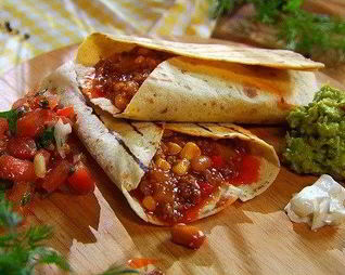 Буррито с говяжьим фаршем