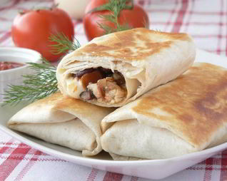 Буррито с курицей и фасолью