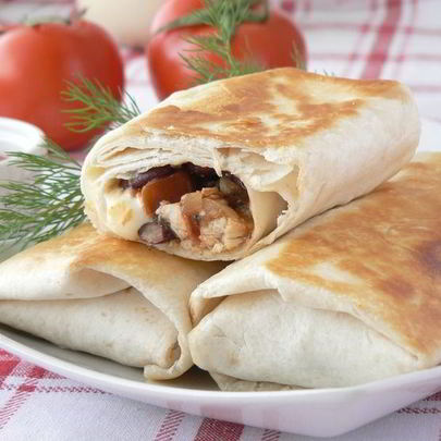 Буррито с курицей и фасолью