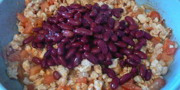 буррито с курицей и фасолью