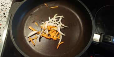 буррито с курицей и стручковой фасолью