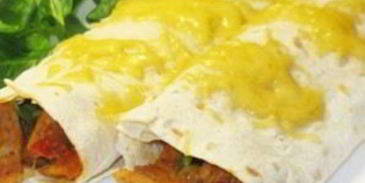 буррито с мясом и авокадо