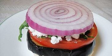 бутерброд с баклажанами