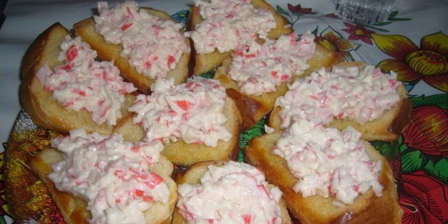 Рецепт бутербродов к крабовыми палочками