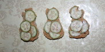 бутерброды поющие снеговики в шарфиках