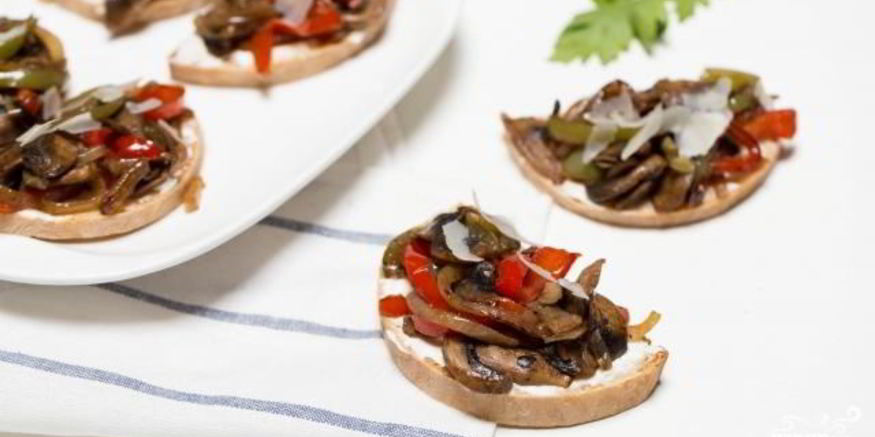 Рецепт бутербродов с грибами и перцем