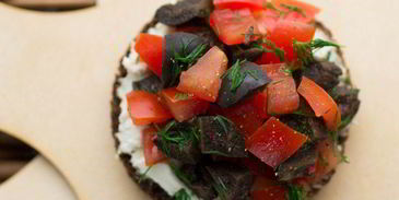 бутерброды с овощами и зеленью