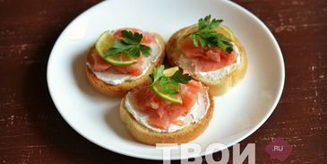 бутерброды с семгой