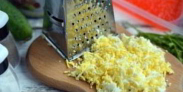 бутерброды с тунцом и икрой