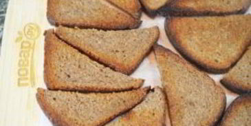 бутерброды со шпротами и копченой семгой