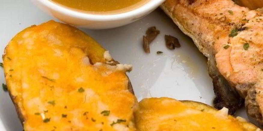 Рецепт горячих бутербродов из ржаного хлеба с брокколи и чеддером