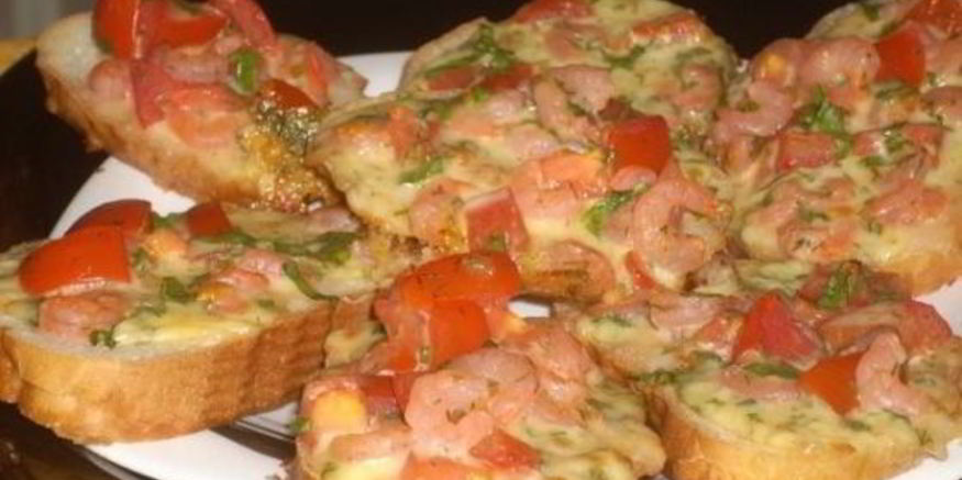 Рецепт пикантных запеченных бутербродов