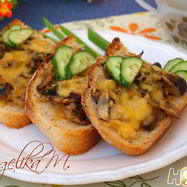 Рецепт Запеченных бутербродов с шампиньонами