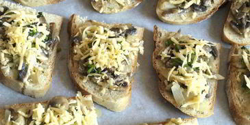 запеченные бутерброды с шампиньонами