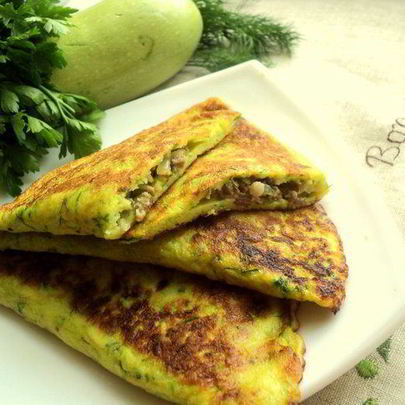 Чебуреки из кабачка